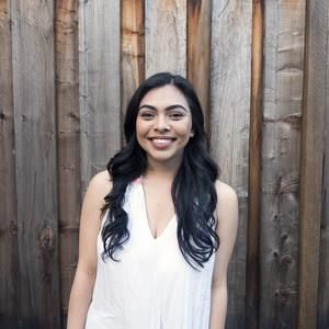 Meet your Posher, Gaby